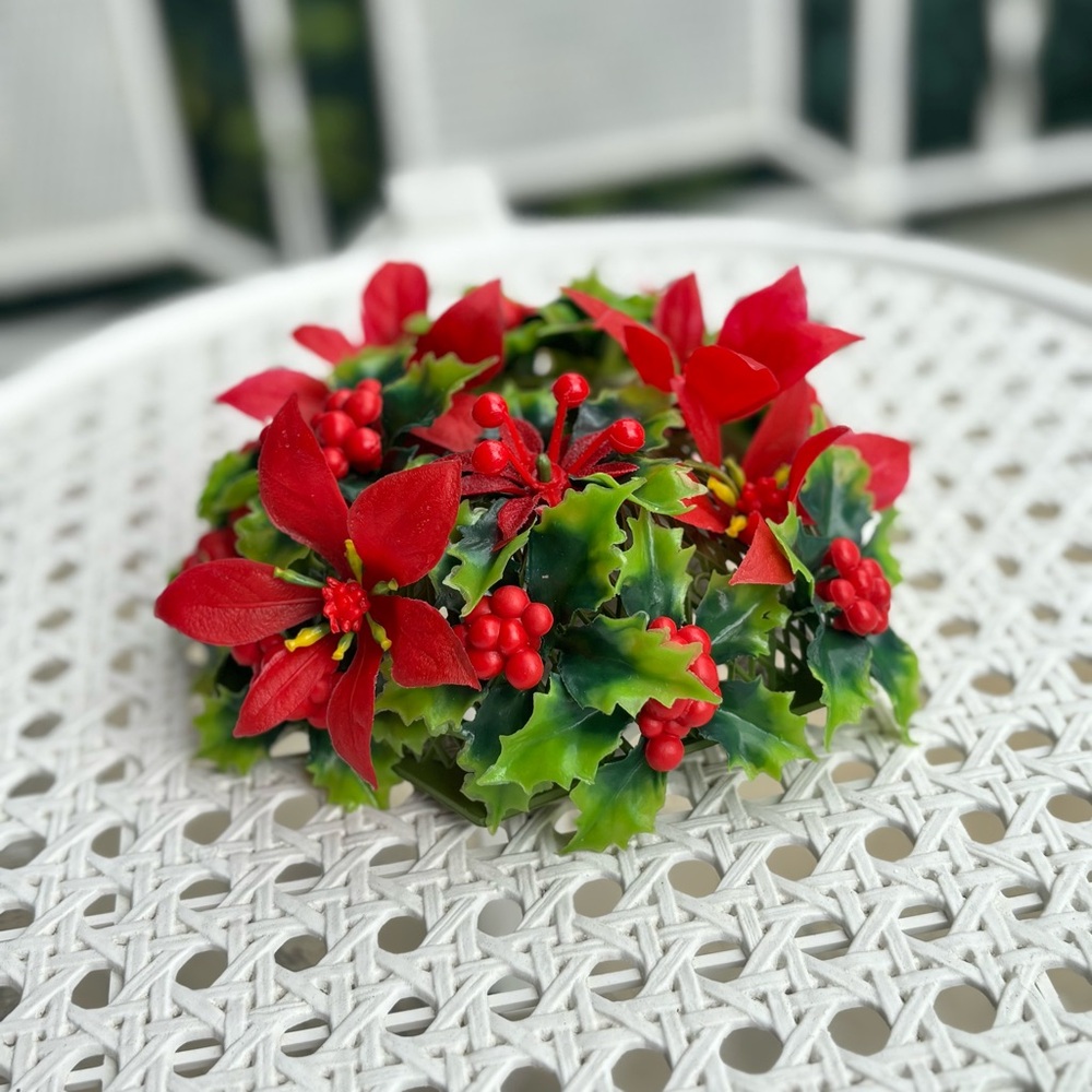 70's Christmas Poinsettia Table Decor - Christmas Kitsch Decoration - Xmas Decor - Picture 6 of 12